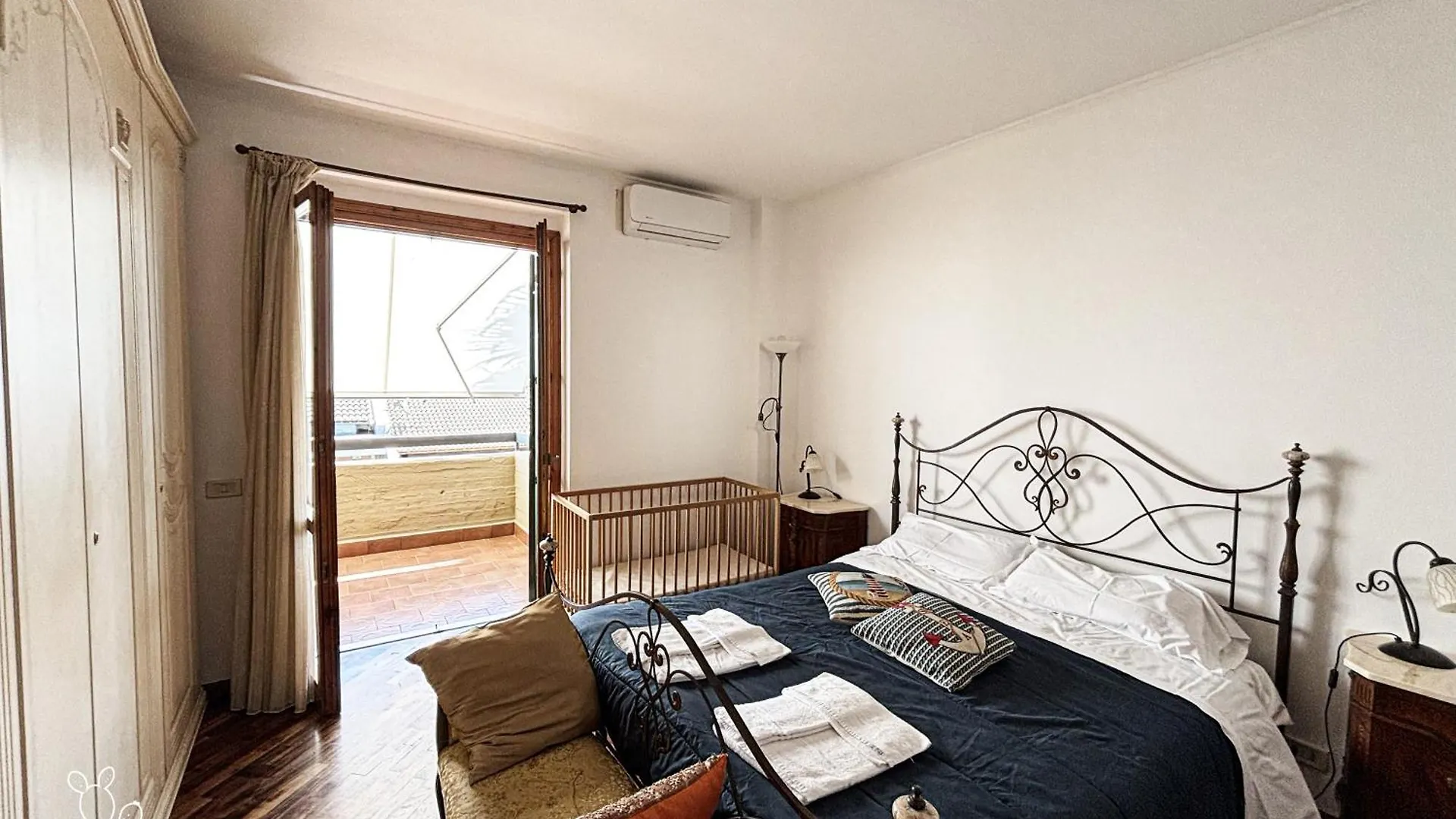 Sicilian Home 아치카스텔로 3*,  이탈리아